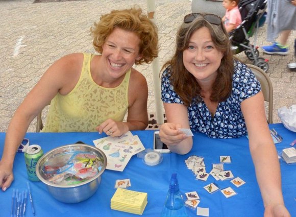 Update #2: Briana Warsing Lawsuit Against the Daily, 2nd Grievance Filed Briana Warsing (L) with Managing Editor Kelly Turner at Main Street WIRE table, Roosevelt Island Day 2017.